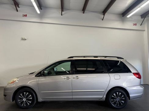 Used 2006 Toyota Sienna LE image 3