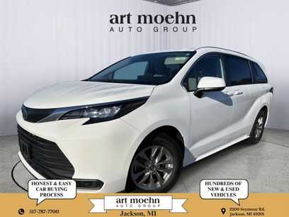 Used 2025 Toyota Sienna LE