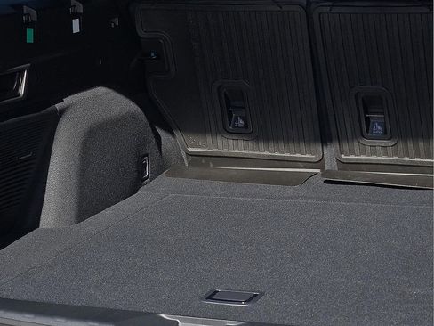 New 2026 Subaru Outback Limited XT AWD/4WD image 9