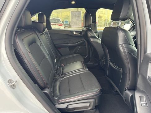 Used 2025 Ford Escape ST-Line Select image 27