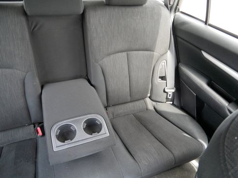 Used 2014 Subaru Outback 2.5i Premium w/ Accessory Value Package (OYY) AWD/4WD image 14