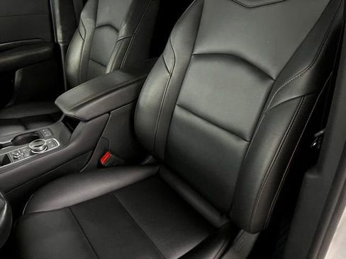 Certified 2023 Cadillac XT4 Sport w/ LPO, Onyx Lite Package image 15