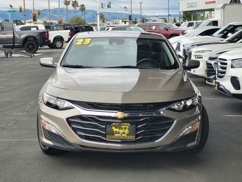 Used 2023 Chevrolet Malibu LT FWD image 2