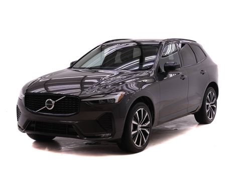 Certified 2023 Volvo XC60 B5 Plus w/ Climate Package image 1