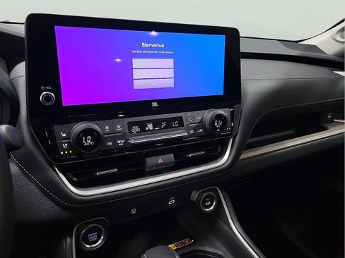 Certified 2025 Toyota Grand Highlander FWD image 16