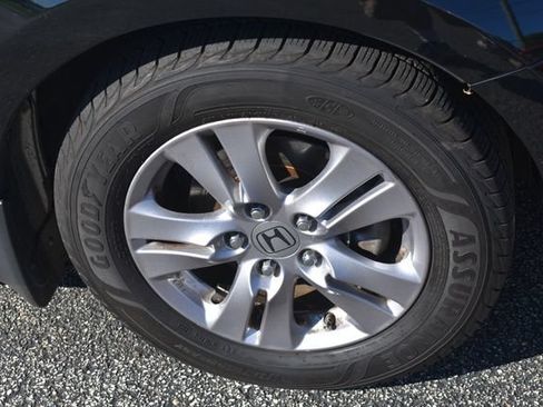 Used 2012 Honda Accord LX image 12