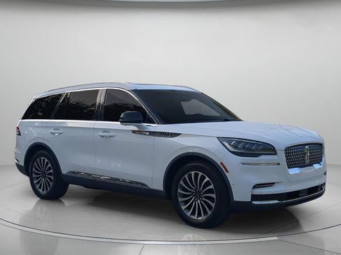 Used 2023 Lincoln Aviator Reserve w/ Equipment Group 201A RWD image 38