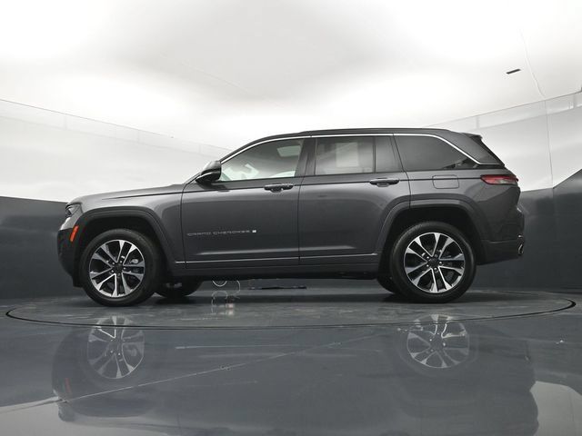 Used 2023 Jeep Grand Cherokee Overland AWD/4WD image 21
