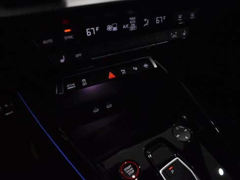 New 2026 Audi RS 3 image 24