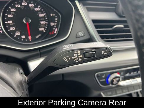 Used 2019 Audi Q5 2.0T Premium w/ Convenience Package image 16