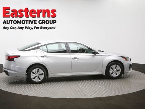 Used 2024 Nissan Altima 2.5 S image 43