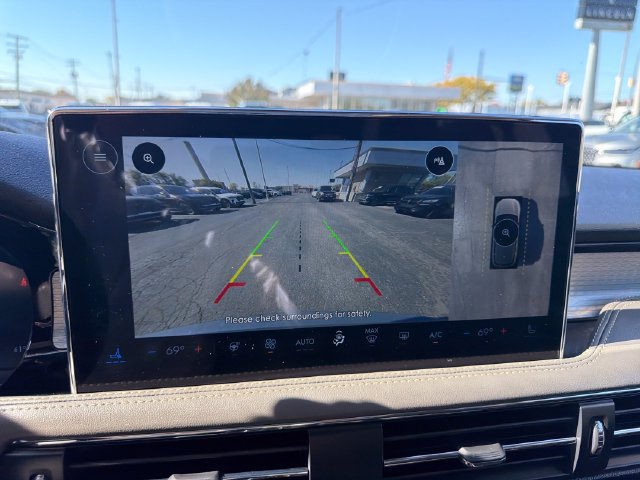 Used 2024 Lincoln Corsair AWD w/ Equipment Group 101A image 23