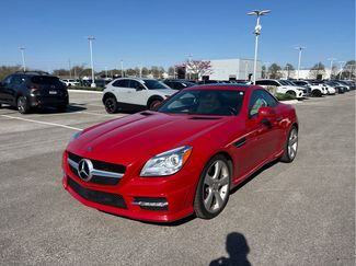 Used 2016 Mercedes-Benz SLK 350 video 2