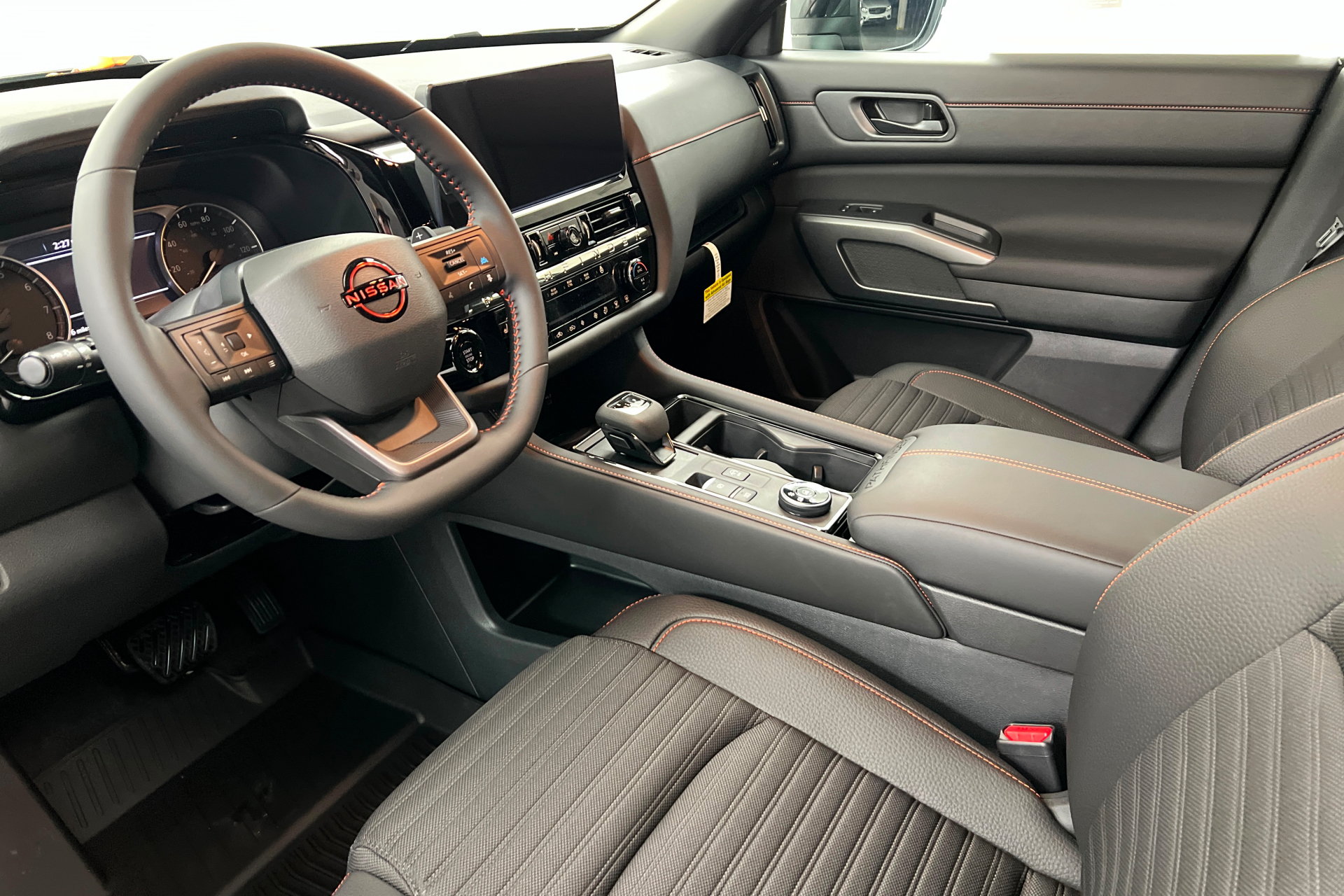 New 2026 Nissan Pathfinder Rock Creek AWD/4WD image 15