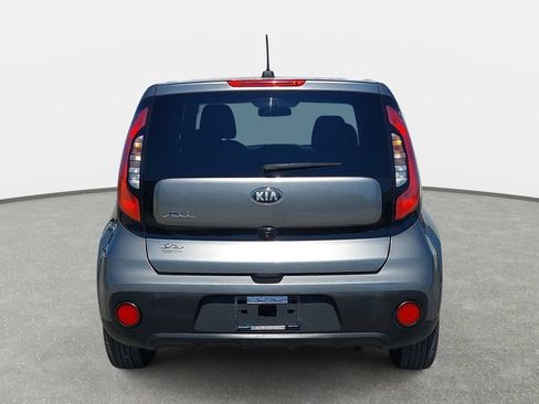 Used 2019 Kia Soul w/ Convenience Package FWD image 6