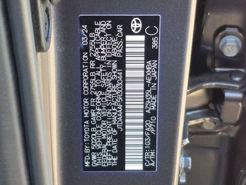 Used 2024 Toyota Crown XLE w/ Carpet Mat Package (TMS) image 22