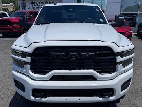 Used 2025 RAM 2500 Big Horn AWD/4WD image 2