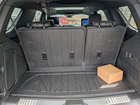 New 2026 Chevrolet Tahoe High Country AWD/4WD image 32