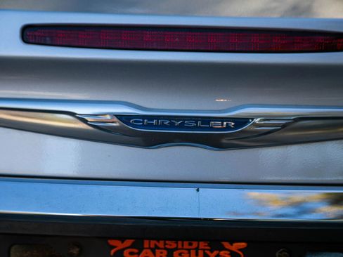 Used 2011 Chrysler 200 Touring w/ Cold Weather Group image 12