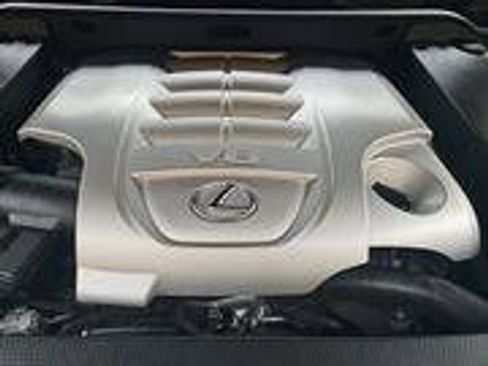 Used 2013 Lexus LX 570 4WD image 46