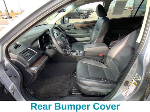 Used 2018 Subaru Outback 3.6R Limited image 10