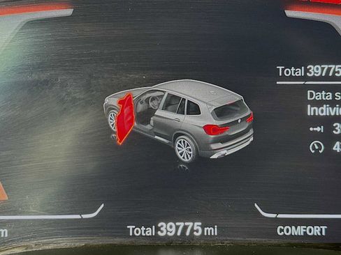 Used 2023 BMW X3 sDrive30i w/ Premium Package image 12