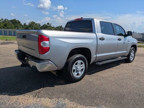 Used 2021 Toyota Tundra SR5 w/ SR5 Leather Package RWD image 4