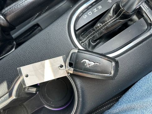 Used 2018 Ford Mustang GT Premium w/ Equipment Group 401A image 27