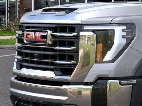 New 2026 GMC Sierra 2500 SLE w/ SLE Value Package; AWD/4WD image 13