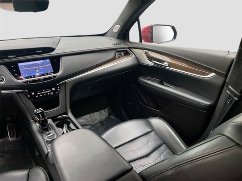 Used 2021 Cadillac XT5 Sportv w/ Platinum Package image 25
