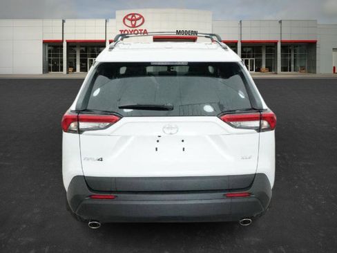 New 2025 Toyota RAV4 XLE Premium image 18