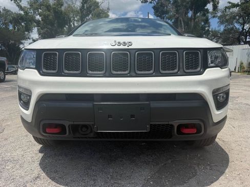 Used 2021 Jeep Compass Trailhawk AWD/4WD image 9