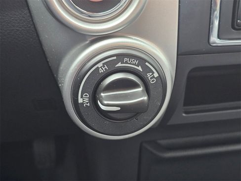 Used 2021 Nissan Titan SV w/ Accessory Utility Package image 68