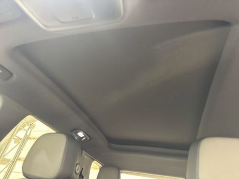 New 2026 Chevrolet Equinox LT w/ Convenience Package II image 19