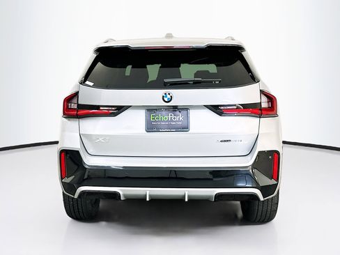 Used 2025 BMW X1 xDrive28i image 7
