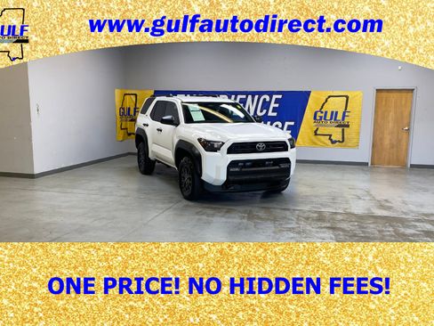 Used 2025 Toyota 4Runner SR5 image 1
