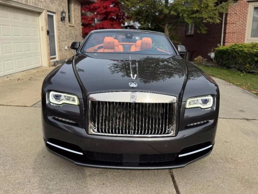 Used 2016 Rolls-Royce Dawn RWD image 7
