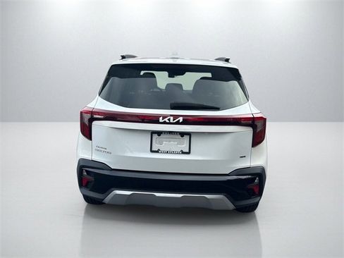 Certified 2024 Kia Seltos SX image 6