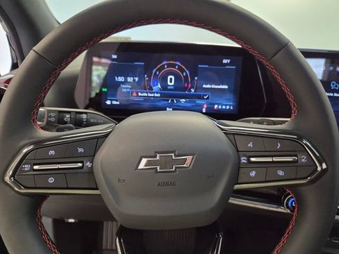 Used 2027 Chevrolet Equinox RS w/ Safety and Technology Package FWD image 24