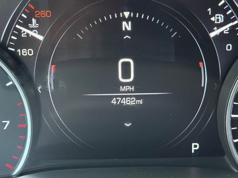 Used 2018 Cadillac XT5 Platinum w/ Driver Assist Package AWD/4WD image 30