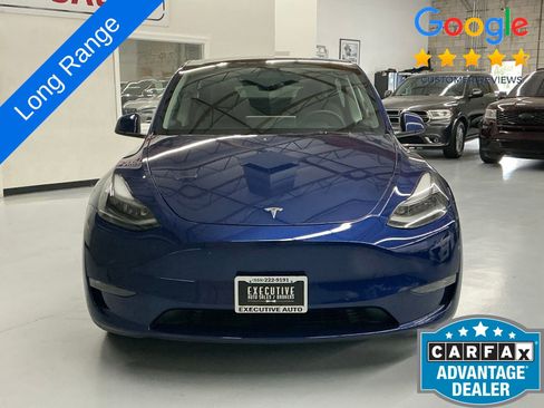 Used 2022 Tesla Model Y Long Range image 2