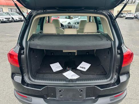 Used 2017 Volkswagen Tiguan Wolfsburg Edition image 14