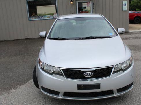 Used 2012 Kia Forte EX FWD image 3
