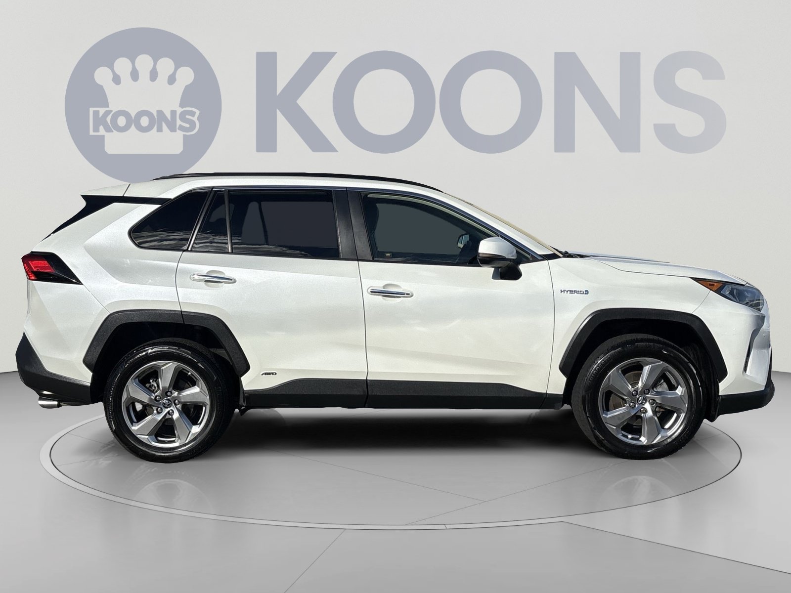 Used 2019 Toyota RAV4 Limited w/ Limited Grade Weather Package AWD/4WD image 8