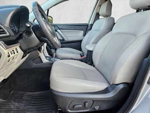 Used 2017 Subaru Forester 2.5i Limited AWD/4WD image 17