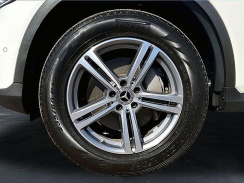 Used 2022 Mercedes-Benz GLC 300 image 9