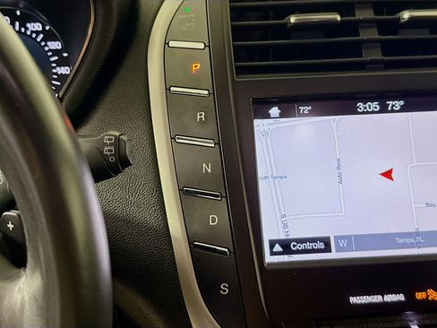 Used 2019 Lincoln MKC Select w/ Select Plus Package image 20