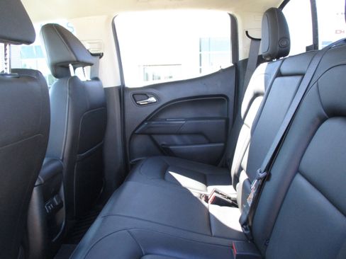 Used 2018 Chevrolet Colorado ZR2 image 34