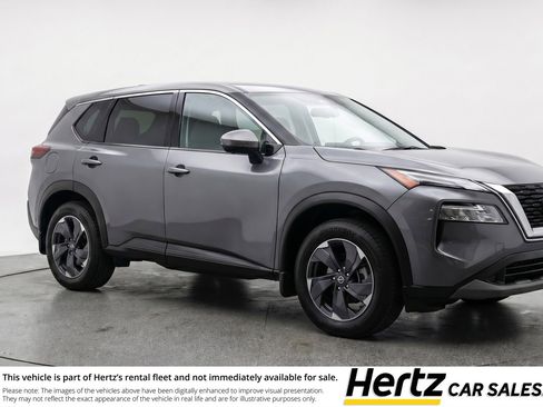 Used 2025 Nissan Rogue SV image 1