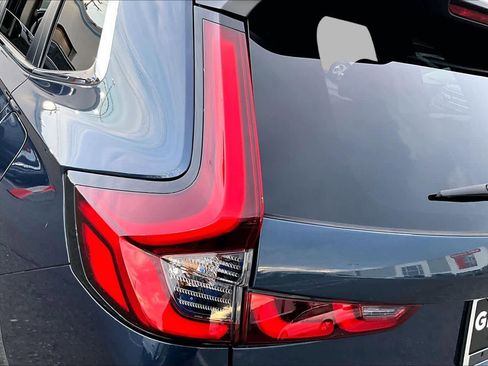 Used 2025 Honda CR-V EX image 29